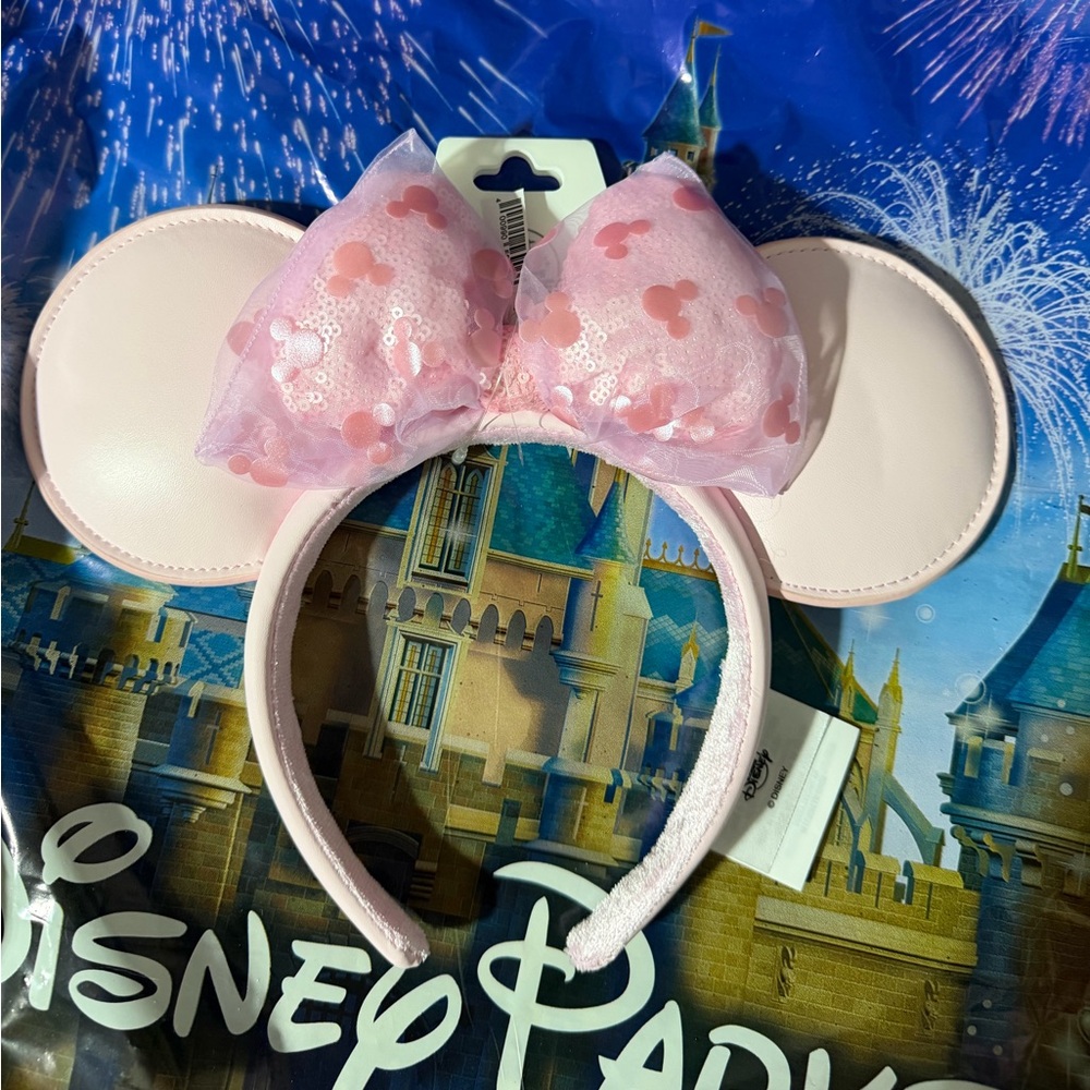 Disney Minnie Mouse Ears Pink puffy sequin ears baby pink light pink Minnie ears